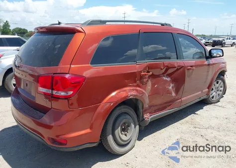 2014 Dodge Journey Sxt z USA, uszkodzony, nr VIN 3C4PDCBB9ET170628